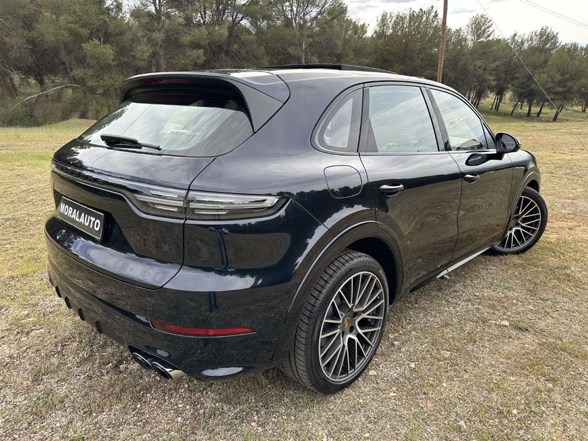 Porsche Cayenne — foto 3