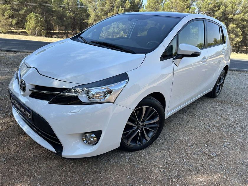 Toyota Verso — foto 2
